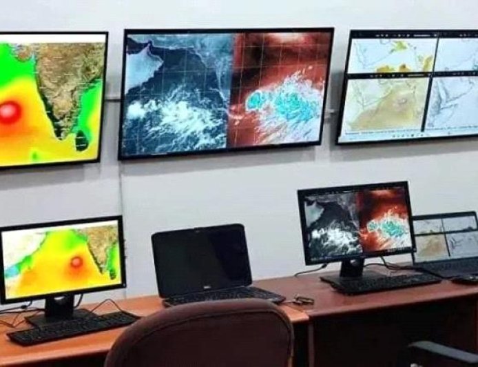 الأرصاد تتوقع هطول أمطار على عدد من المحافظات خلال الساعات القادمة