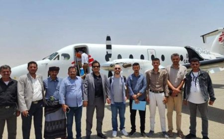 بشرى سارة.. استئناف الرحلات الجوية في مطار عتق بعد عقد من التوقف