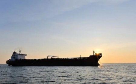 تصدير 5 آلاف طن من الدقيق من ميناء السويس إلى اليمن