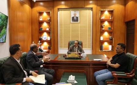 المحافظ بن ماضي يطلع الأنشطة الأكاديمية والتحضيرات لتخريج الدفعة السادسة بجامعة سيئون في أكتوبر