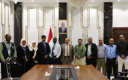 محافظ حضرموت يناقش تحسين الخدمات الصحية وبرامج التحصين مع شركاء محليين ودوليين