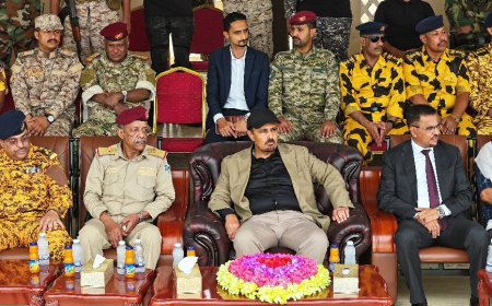 المكلا.. محافظ حضرموت يحضر حفل تخريج الدفعة الأولى من صاعقة كلية الشرطة