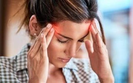 ماذا يعني الصداع خلف العين؟ الأسباب وطرق العلاج
