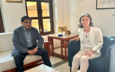 البحسني يبحث مع السفيرة الفرنسية تطورات الأوضاع الوطنية والإقليمية