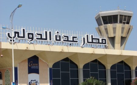 إحباط تهريب قطع أثرية ثمينة داخل شحنة بضائع بمطار عدن