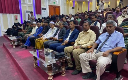 هيئة السلم المجتمعي بالمكلا تنفذ جلسة استماع للتوعية ضد الابتزاز الإلكتروني