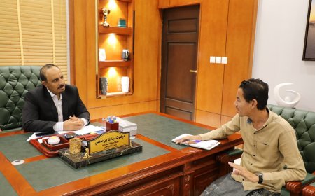 محافظ حضرموت يطلع سير العمل ونُسب الإنجاز في عدد من مشاريع الطرق الاستراتيجية بالمحافظة