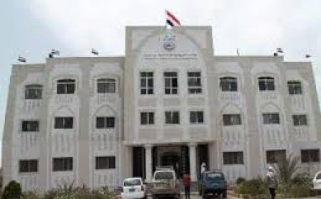 هيئة المساحة الجيولوجية تنفي شائعات توقيف قواطر محملة بالذهب وتدعو لعدم الانجرار خلف الأكاذيب