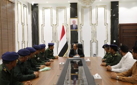 محافظ حضرموت يبحث مع لجنة وزارة الداخلية افتتاح فروع جديدة لمصلحة الأحوال المدنية لتقديم خدمات نوعية للمواطنين  