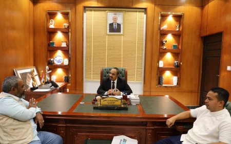 محافظ حضرموت يطلع على التحضيرات لتدشين المؤتمر الوطني العام للشباب بالمكلا