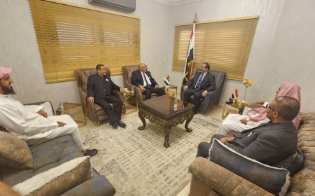 الرياض.. لقاء وزير الداخلية وقيادات مجلس حضرموت الوطني لتعزيز التعاون الأمني