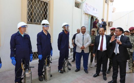 محافظ حضرموت يشيد بجهود مكافحة الملاريا 