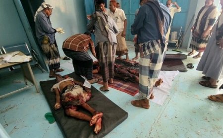 الحكومة تدين استهداف الحوثيين لسوق شعبي في تعز