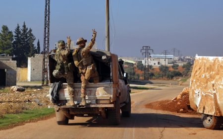 نيويورك تايمز: إيران بدأت إجلاء قادتها العسكريين وموظفيها من سوريا