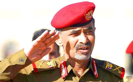 اللواء الصبيحي يغادر اليمن إلى الرياض وسط تكهنات بتعيينه وزيراً للدفاع