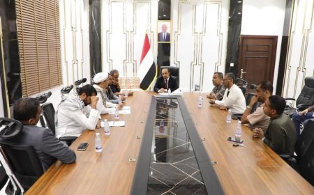 المحافظ بن ماضي يؤكد وقوف السلطة المحلية إلى جانب مطالب قضاة حضرموت