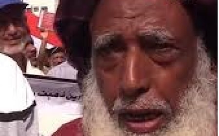 عبرة تخنق معلمًا مسنًا.. صرخة وجع من أجل الرواتب