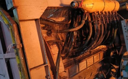 انفجار يهز مصنع باجرش للحديد والصلب في المكلا.. والسدة نيوز يتحصل على صور حصرية