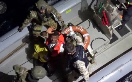 أسبيدس تعلن إنقاذ بحار يمني بعد غرق قاربه في باب المندب