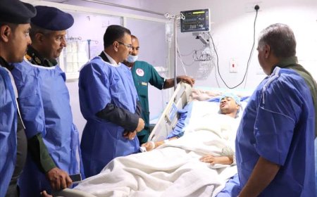 العمقي يشيد ببطولات قوات الأمن ويؤكد وقوف السلطة المحلية إلى جانب جنودها البواسل