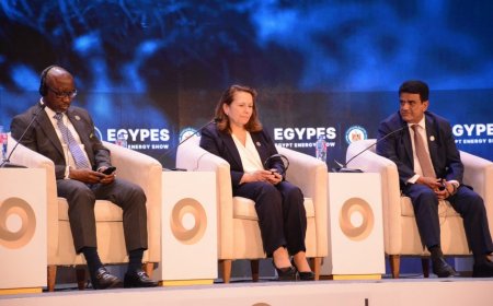 خلال إيجبس 2025.. وزير النفط يعرض الفرص الاستثمارية في قطاع التعدين 