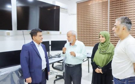 وزير النفط يطلع على تطورات مركز المعلومات الجيولوجية بعدن