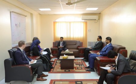 وزير النفط يبحث مع وفد أممي تأمين المشتقات النفطية والغازية