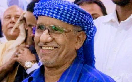 الشيخ عبدالله بن دول يعزي آل باصريح بوفاة المساعد ثاني سعيد علي سعيد باصريح