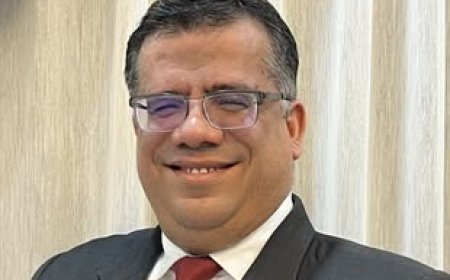 هل حسم السفير باحميد موقفه من قضايا حضرموت؟ شاهدا ماذا قال