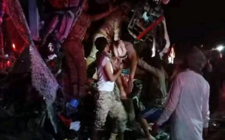 ضحايا في حادث تصادم بين حافلتين على طريق العبر – الوديعة بحضرموت