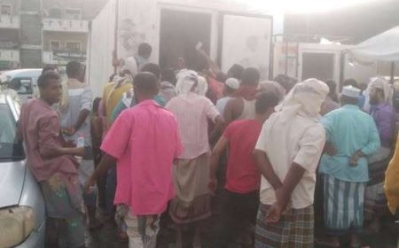 طوابير الثلج تمتد في لحج مع اشتداد حرارة الصيف