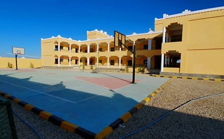 أولياء أمور في عدن يواجهون صعوبات في تغطية تكاليف التعليم الخاص