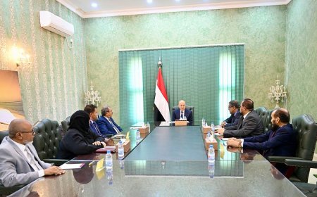 في لقاء بقيادة السلطة القضائية.. العليمي يثمن جهود رجال العدالة في مواجهة التحديات