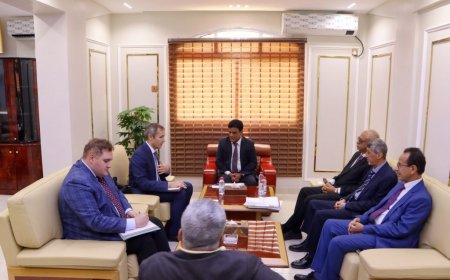 اليمن وروسيا يتفقان على تفعيل مجلس الأعمال المشترك وفتح خط ملاحي مباشر