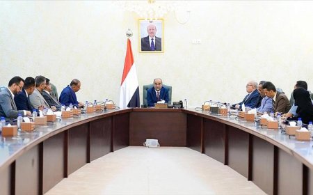 رئيس الوزراء يترأس اجتماعاً لمناقشة أضرار السيول ويشدد على مواجهة التغيرات المناخية