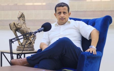 الصحفي بن لزرق: مواقع التواصل أصبحت مقبرة صامتة لضحايا التنمر والاتهامات