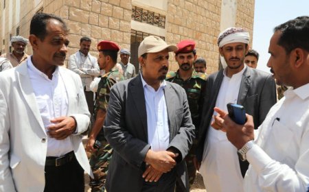 محافظ حضرموت يتفقد الضليعة ودوعن ويوجه بإغاثة عاجلة للمتضررين من السيول