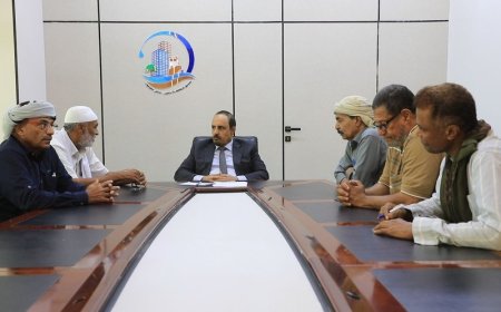 العملية التعليمية في حضرموت على طاولة النقاش بين المحافظ بن ماضي ونقابة المعلمين