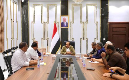 لقاء في المكلا لمناقشة احتياجات محطات الكهرباء بين محافظ حضرموت وشركة أورتسلا