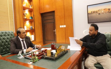 بن ماضي يناقش مع مؤسسة الطرق والجسور خطة تحسين شبكة الطرق الدولية بالمحافظة