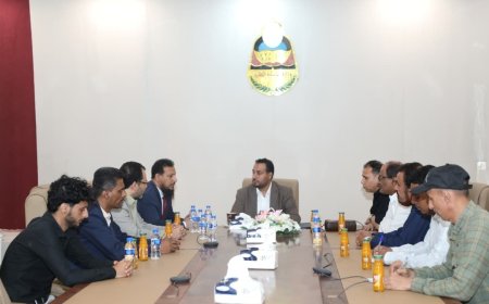 وزير التربية يناقش الأوضاع التربوية والتعليمية في عدن