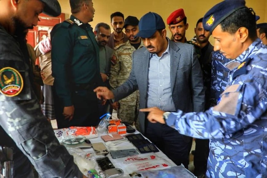 محافظ حضرموت: لا تهاون مع مروجي السموم.. والمخدرات خط أحمر محافظ حضرموت: لا تهاون مع مروجي السموم.. والمخدرات خط أحمر