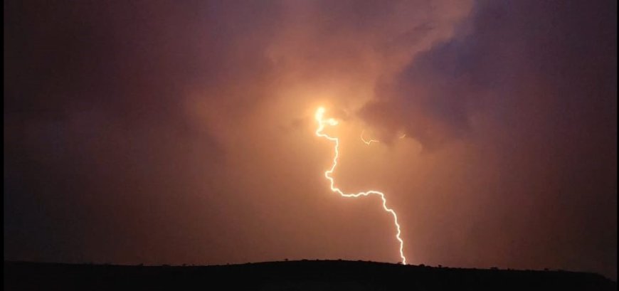 مصرع شاب بصاعقة رعدية في مديرية المحفد بأبين