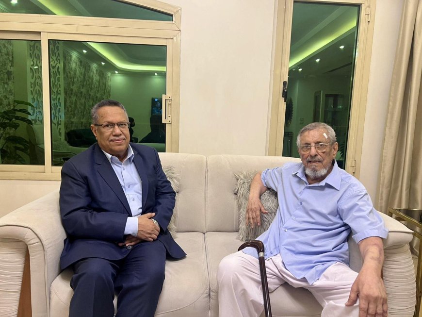 الدكتور بن دغر يزور المناضل راشد محمد ثابت للاطمئنان على صحته في القاهرة