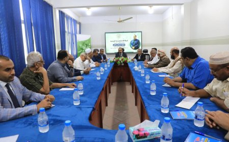 خلال لقائه برجال المال والأعمال.. بن ماضي يشدد على ضبط الأسعار وتوفير المواد الأساسية