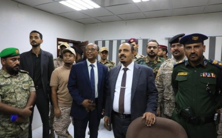 بن ماضي يتفقد دورة أمن الموانئ في المكلا ويؤكد دعم السلطة المحلية للتأهيل والتدريب