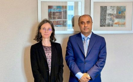 بن بريك يدعو الشركات الفرنسية للعودة إلى اليمن واستثمار الفرص الواعدة