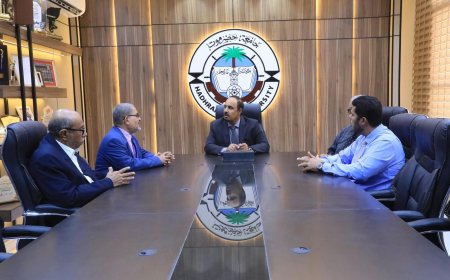 المحافظ بن ماضي: السلطة المحلية ستواصل دعم جامعتي حضرموت وسيئون وتقدّر جهود كوادرهما التعليمية