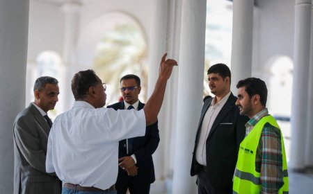 العمقي ومعين محمود يتفقدان قصر المعين بالمكلا تمهيداً لتدشين العمل منه قريباً
