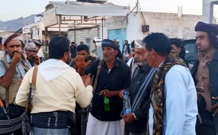 الخط الدولي في شبوة يُفتح مجدداً بعد تدخل وساطة قبلية لإنهاء الأزمة